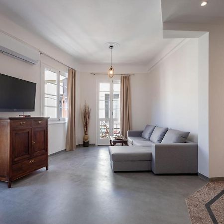 Christiana'S Lovely Apartment In Psyri, 아테네 외부 사진